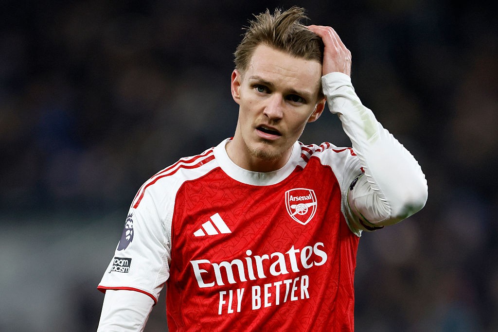 Arsenal nunca ganhou a Premier League quando era líder no Natal