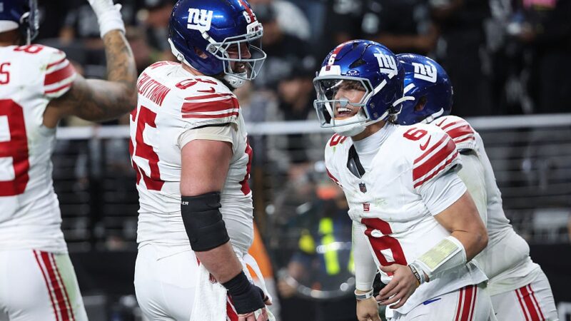 Jogador faz retorno perfeito e marca o touchdown mais longo dos Giants na temporada