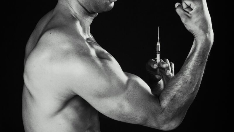 Coração fibroso induzido por esteroides e anabolizantes: entenda o risco