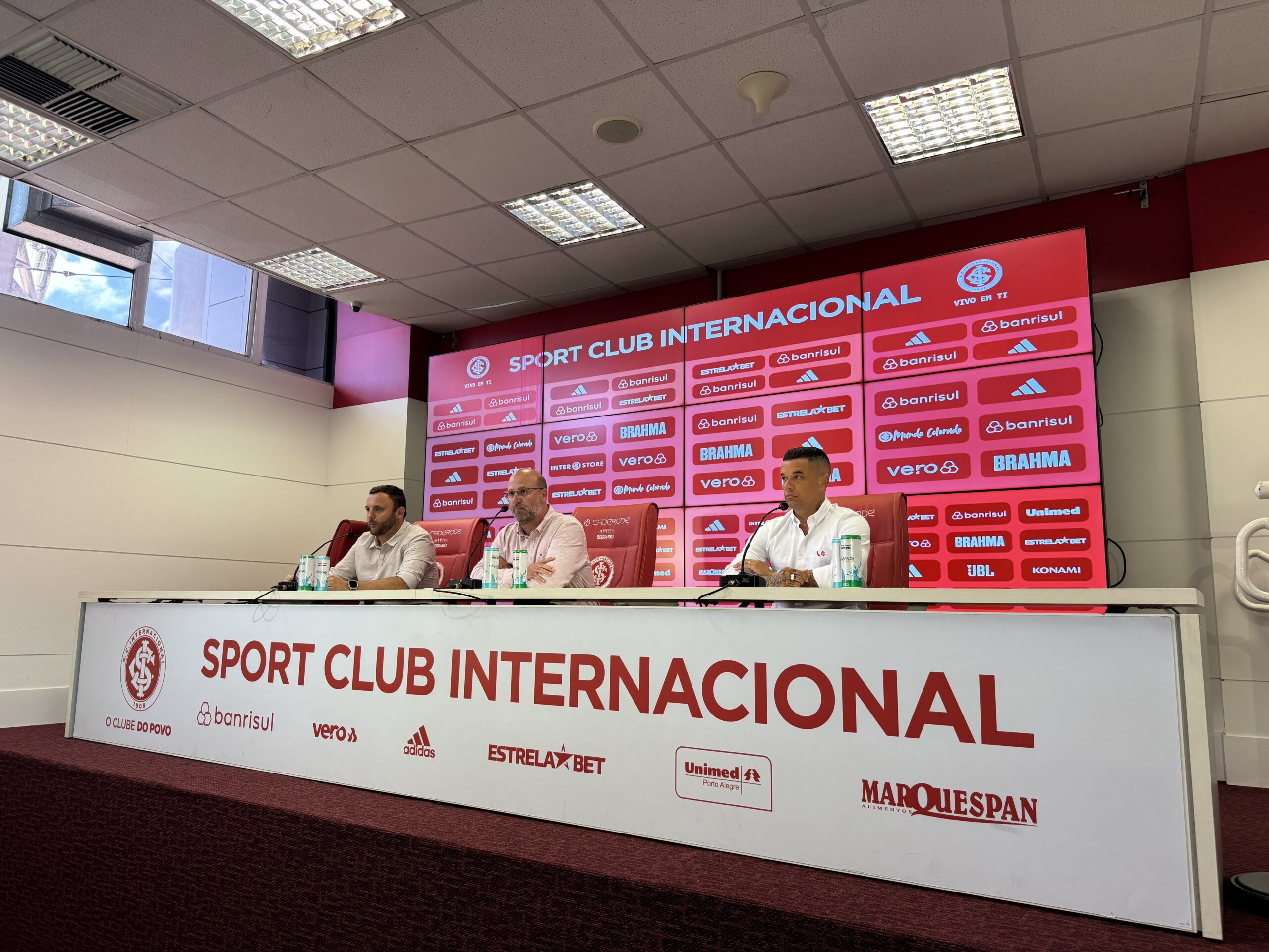 Em um dia, Inter “limpa” departamento de futebol e inicia reformulação fora de campo