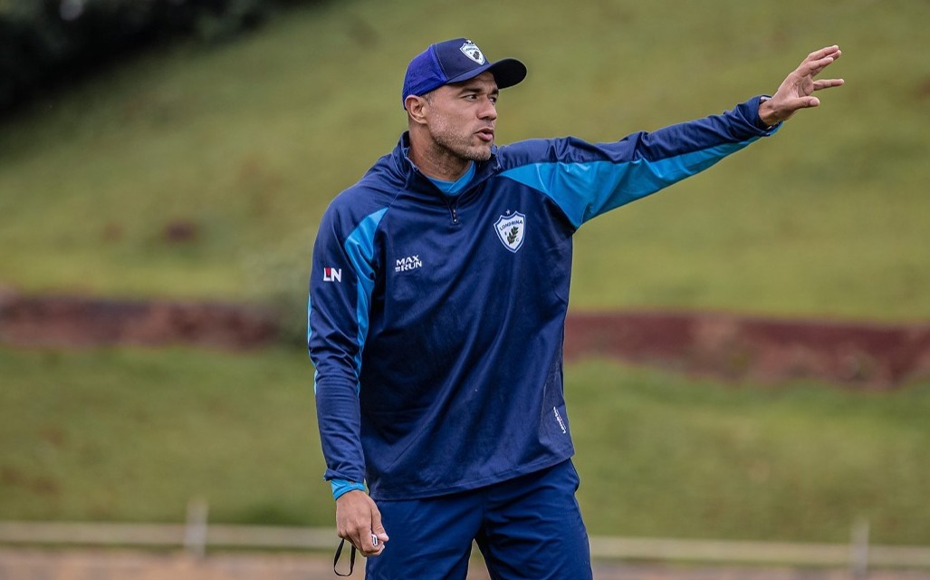 Sport tenta a contratação do técnico Roger Silva, mas terá que pagar multa rescisória ao Londrina