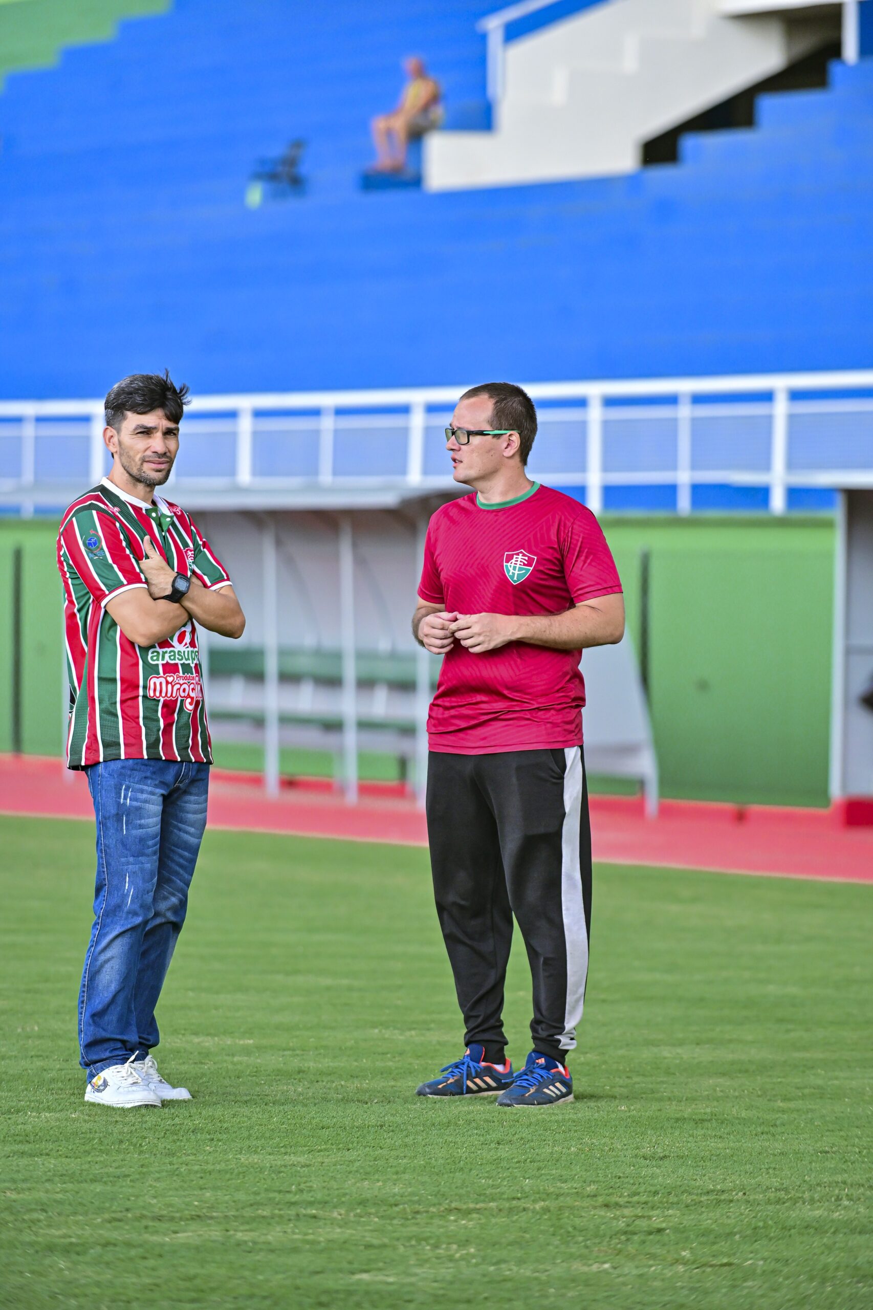 Apesar de revés em amistoso, Ivan Mazzuia aprova desempenho do time: “O equilíbrio me agradou”