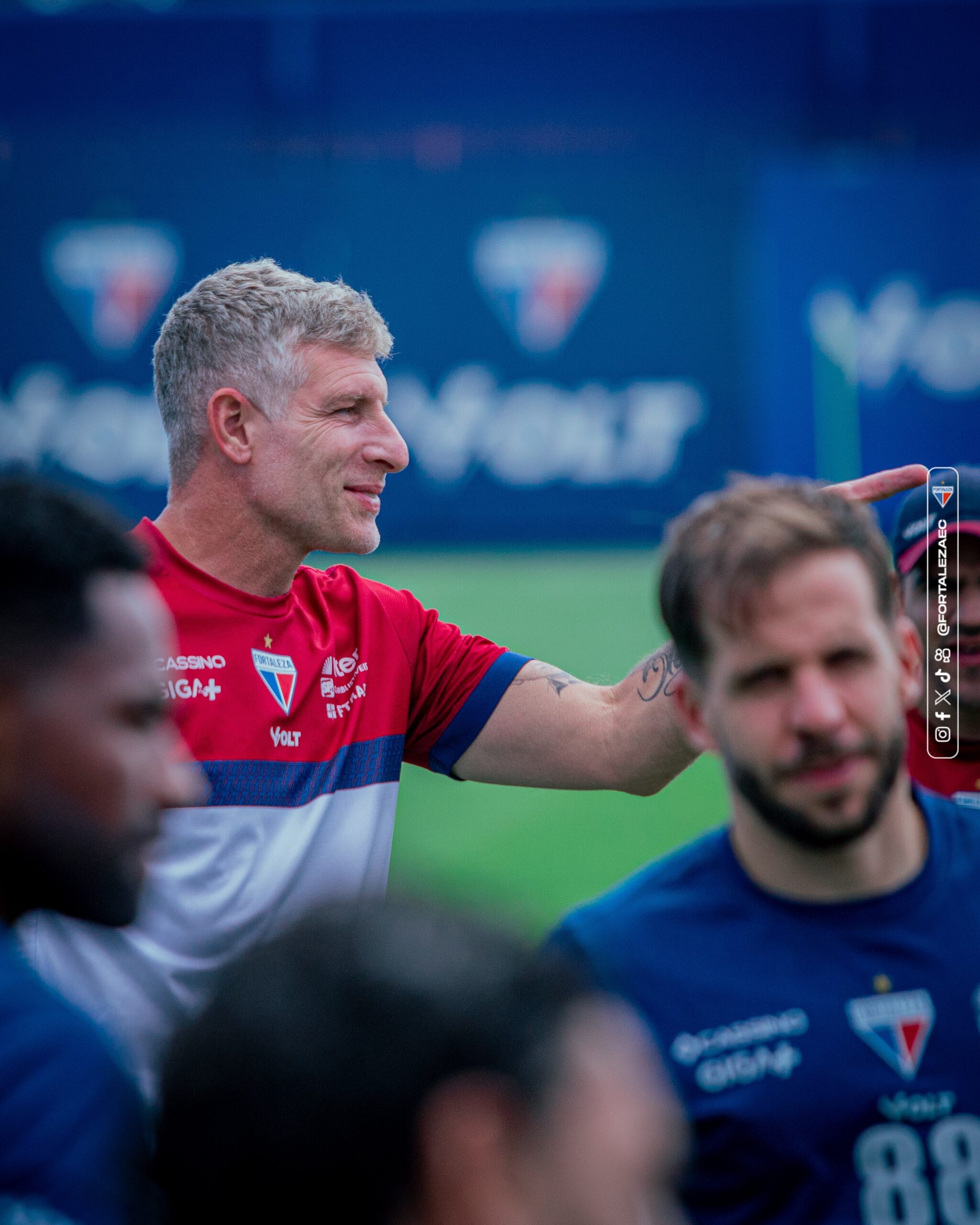 Palermo avalia mudanças no Fortaleza contra o Corinthians: “Desgaste é muito grande”