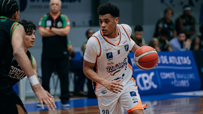 Sifontes anota duplo-duplo, e Unifacisa vence o Basket Osasco pelo NBB 2025/26
