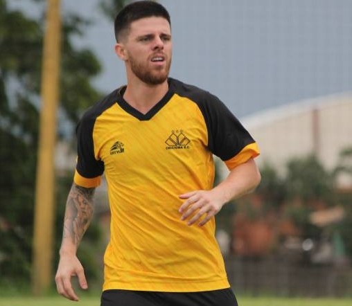 Revelado pelo Criciúma, volante faz exames e fica próximo de retorno