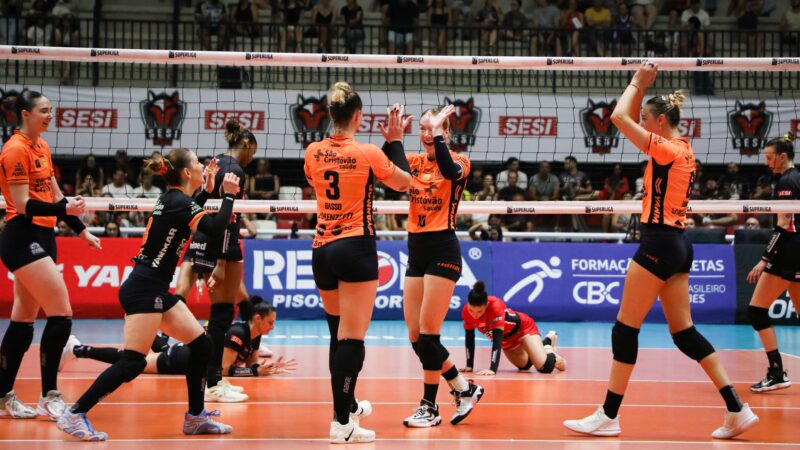 Osasco atropela o Sesi-Bauru e fecha 1º turno no G-4 da Superliga Feminina