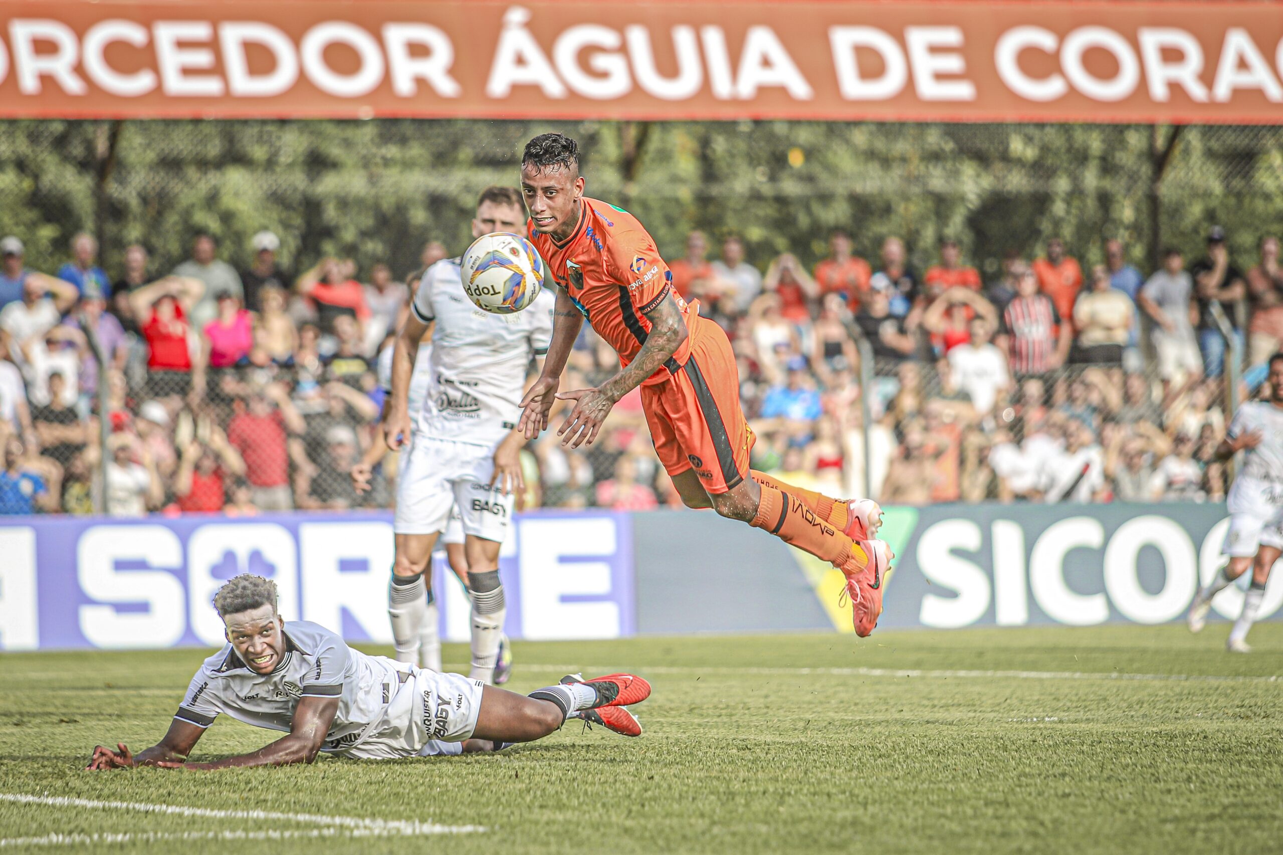 01 da Várzea é regularizado e encaminha retorno ao Santa Catarina