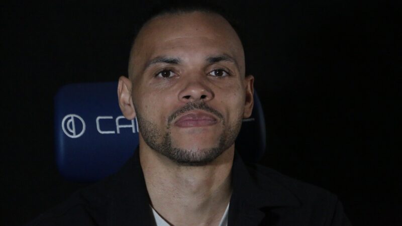 Braithwaite lamenta exposição por cobrança de dívida do Grêmio, narra bastidores e projeta 2026