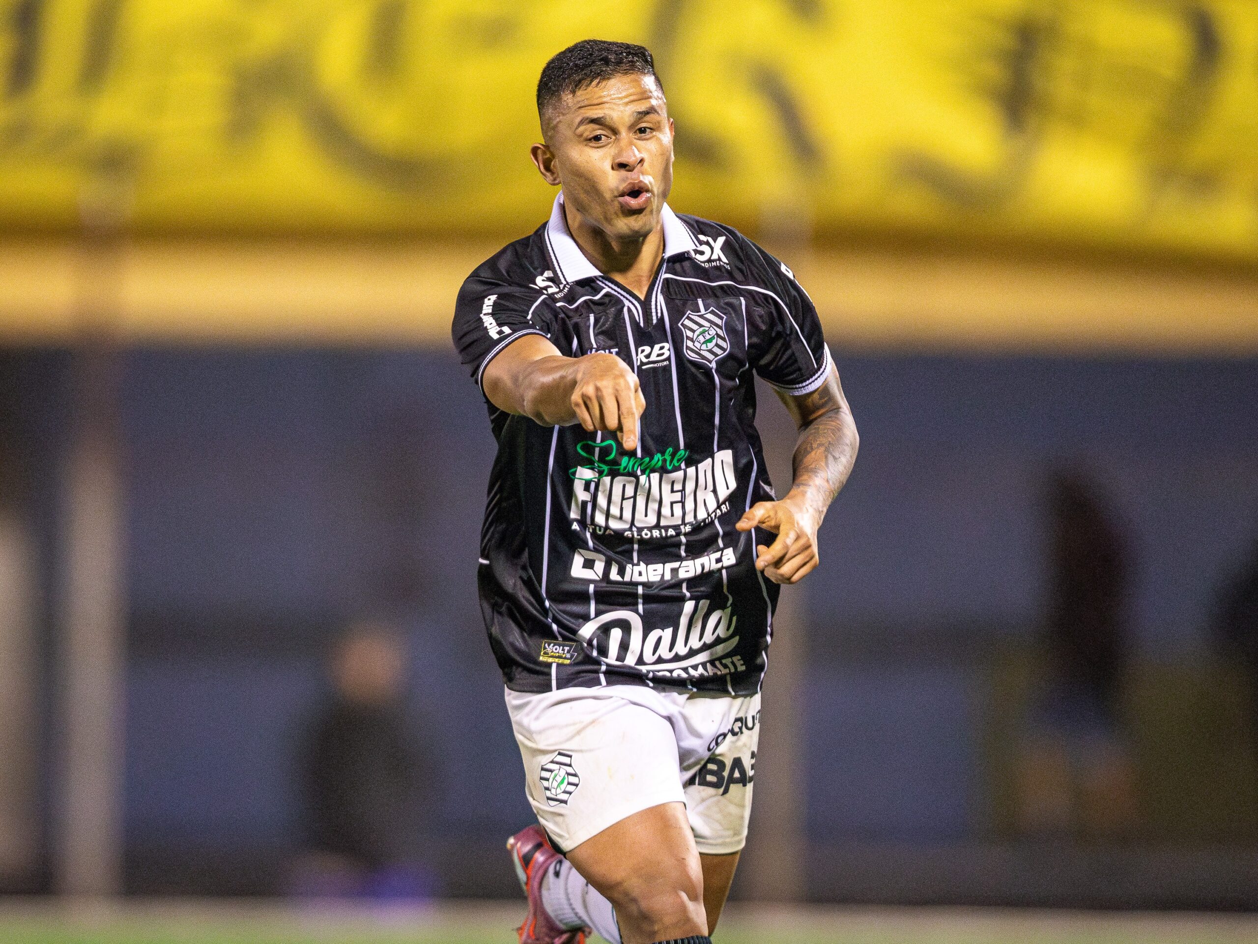 Artilheiro da temporada, Marlyson tem rescisão unilateral com o Figueirense