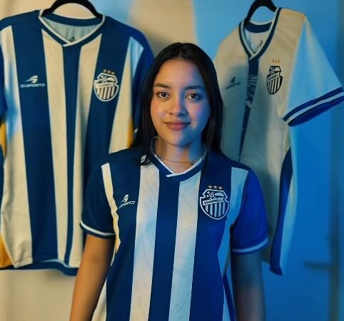 Fornecedora apresenta novos uniformes do São Raimundo-AM para 2026