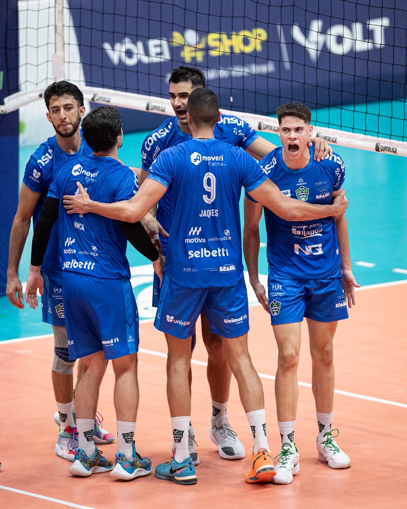 Joinville vence de virada o São José pela Superliga Masculina