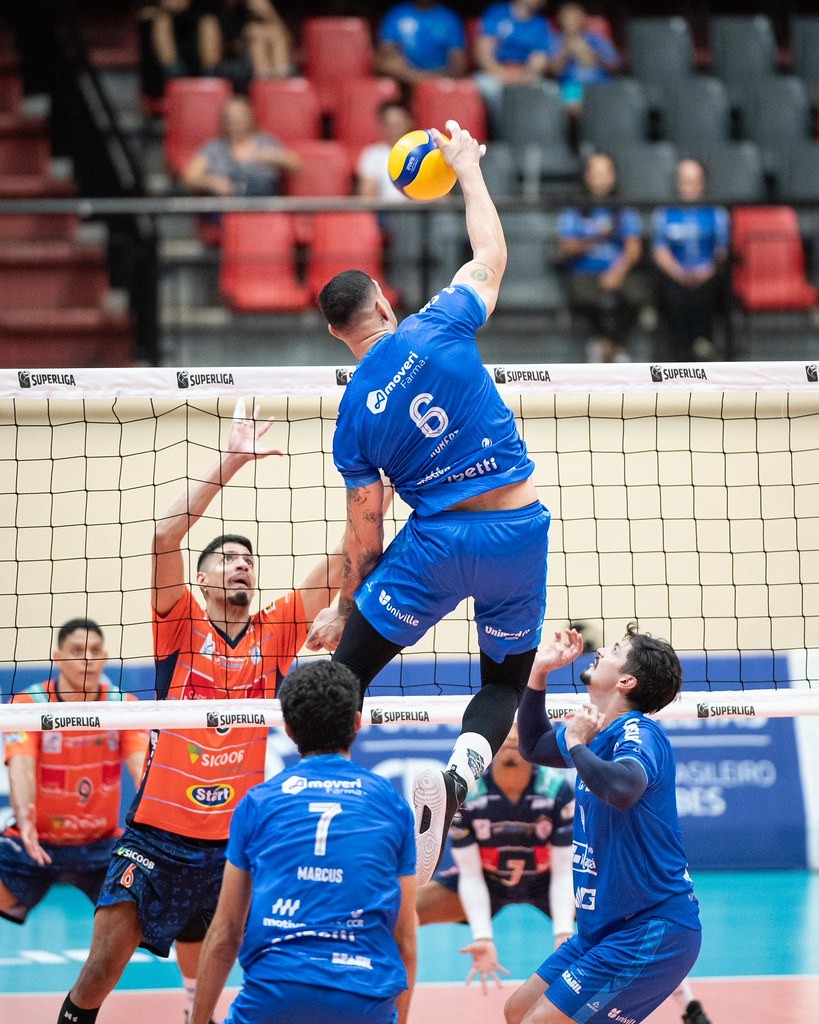 Joinville Vôlei x São José pela Superliga: onde assistir ao vivo, horário e outras informações