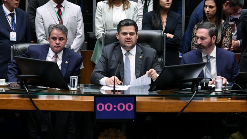 Davi Alcolumbre diz acreditar na aprovação do empréstimo dos Correios pelo Senado