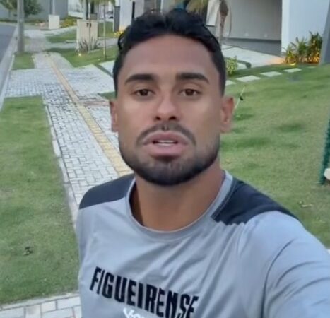 “Uma nova história”, diz Kayke sobre retorno ao Figueirense