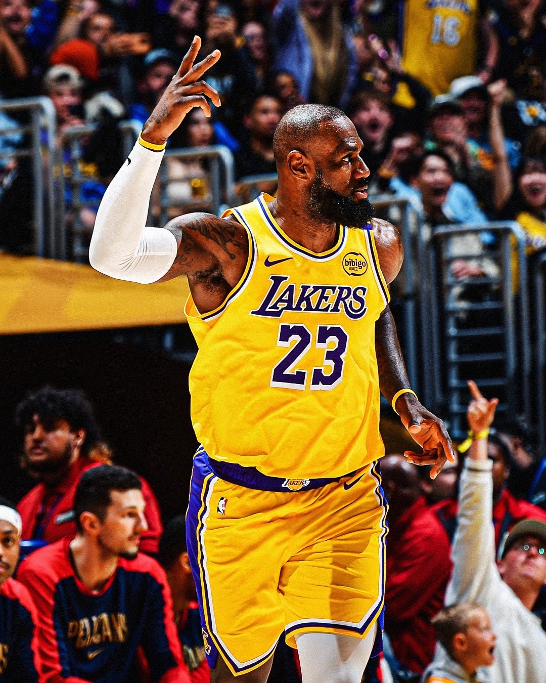 LeBron dá passe no último lance ao invés de arremessar e faz menor pontuação em 19 anos: “Não me arrependo”