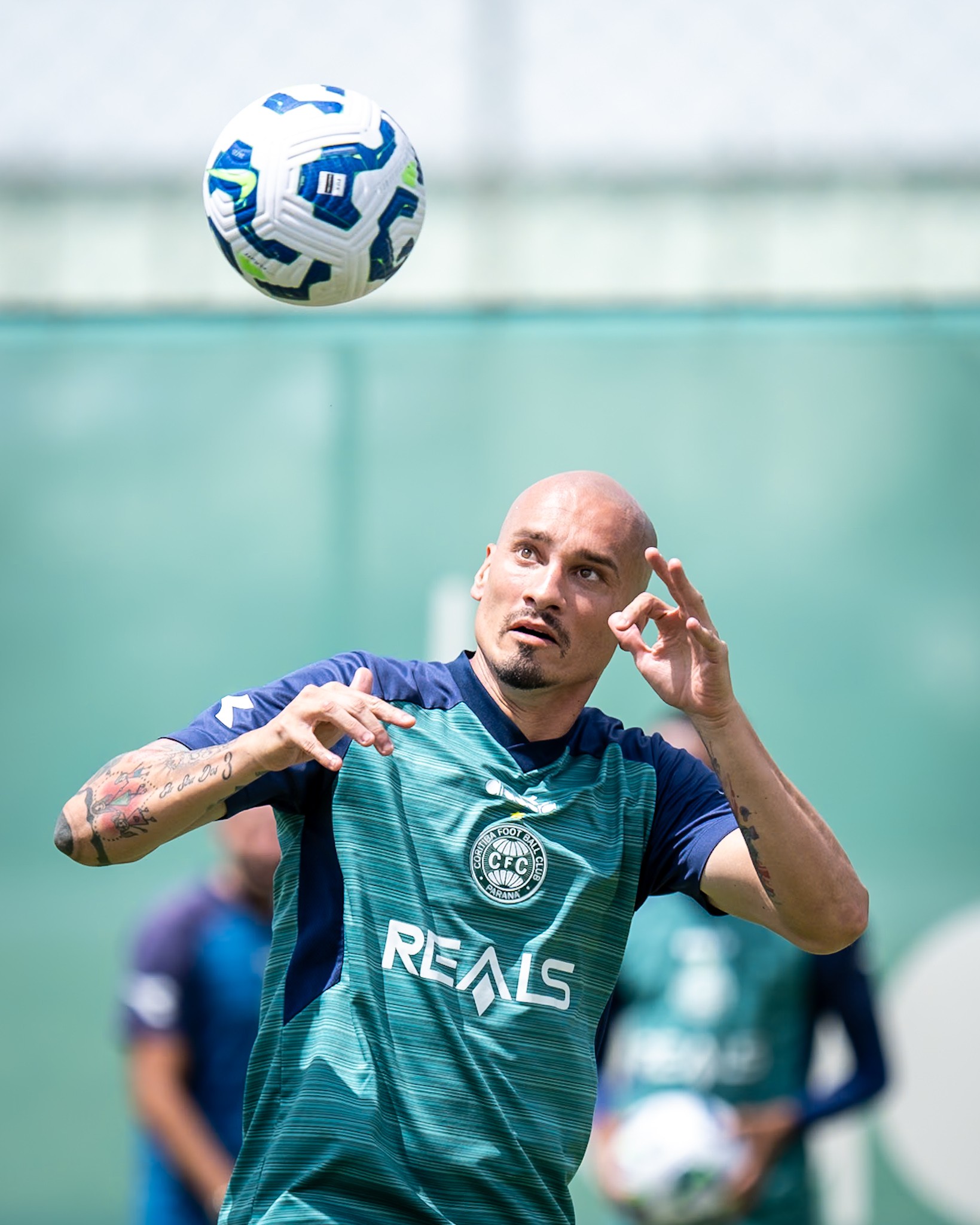 Destaque na defesa do Coritiba, Maicon repassa temporada e projeta Série A
