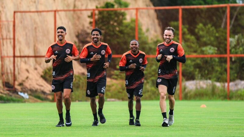 Retrospectiva Manauara 2025: investimento alto, irregularidade no Estadual e novo freio no sonho da Série C