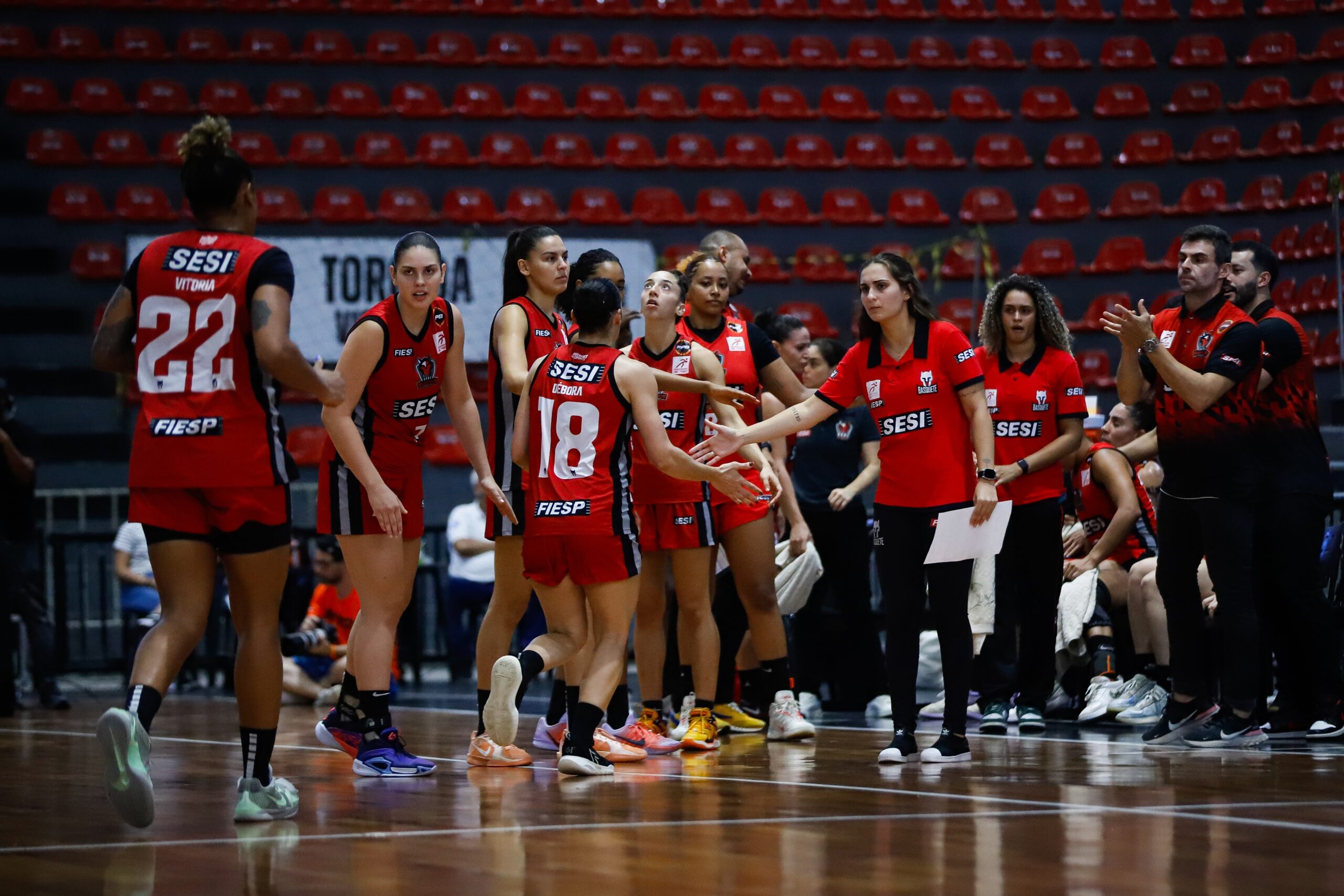 Sesi Araraquara domina Corinthians e é tetra do Paulista feminino de basquete