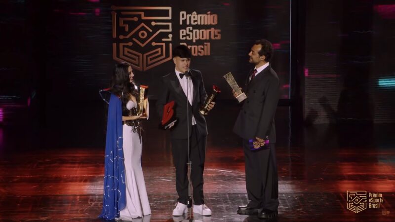 PeB 2025: MT7 é eleito Atleta do Ano e sai da cerimônia com três troféus