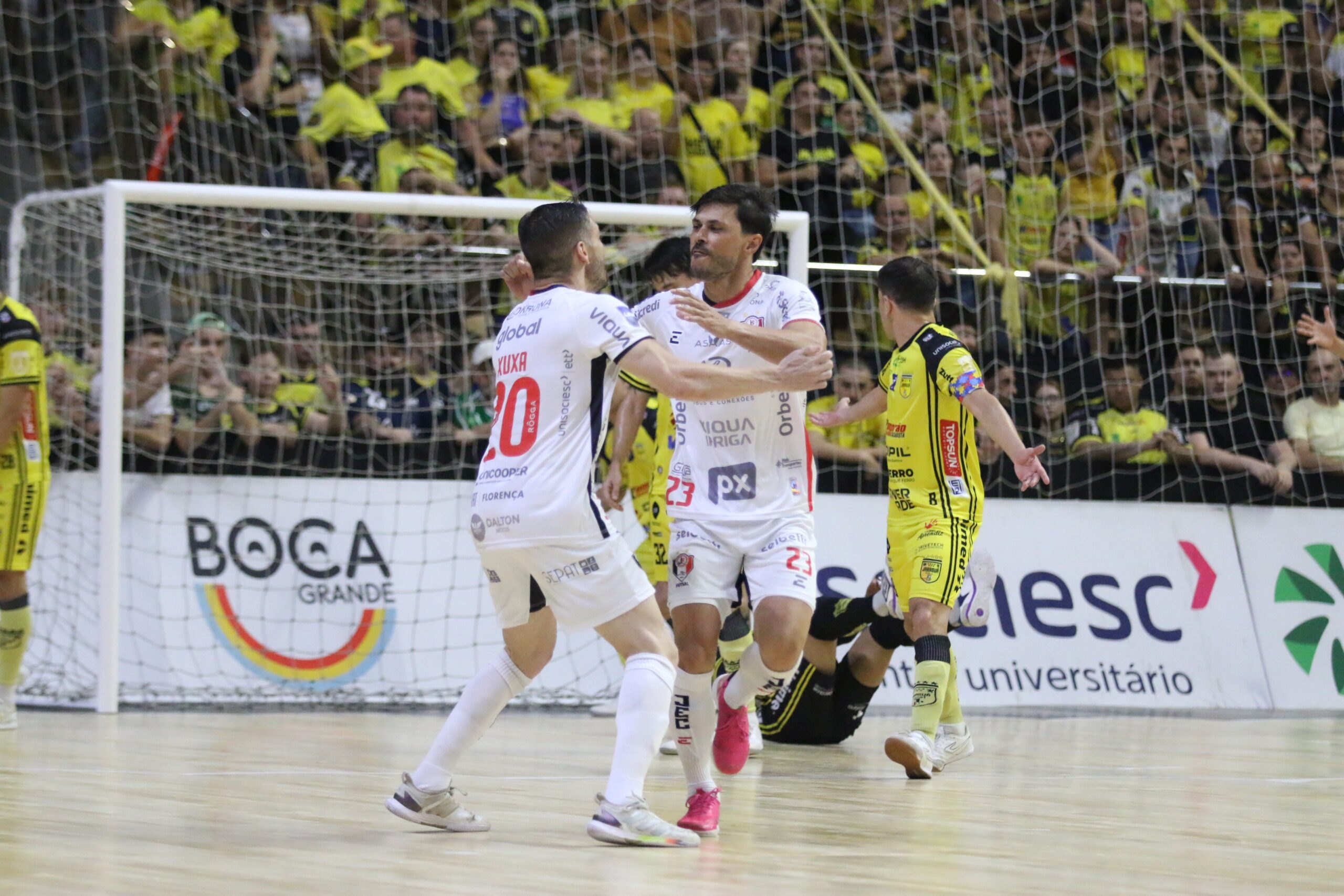 JEC bate o Jaraguá nos pênaltis e é campeão catarinense de futsal