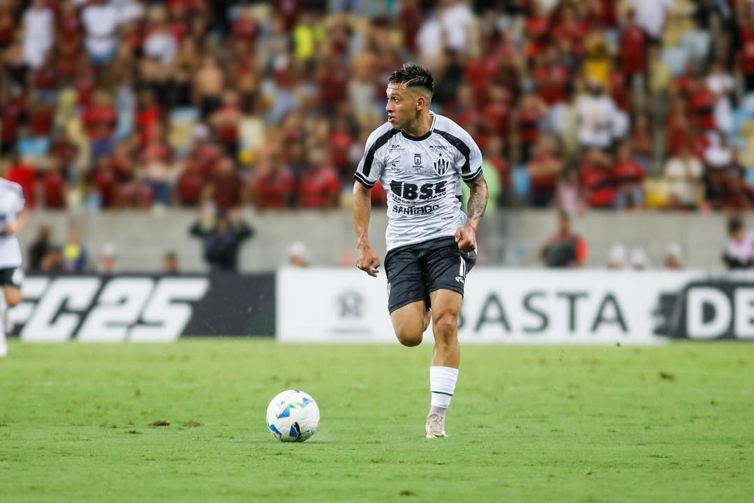 Coritiba faz proposta por Matías Perelló, atacante argentino