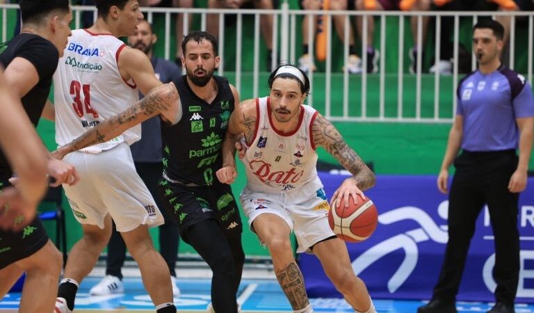 NBB: Bauru vence o Pato Basquete e embala sequência positiva