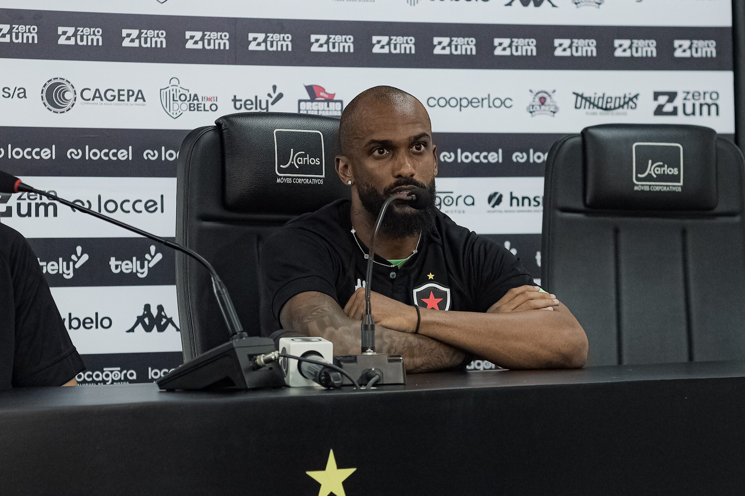 PK relembra passagem pelo Treze e exalta estrutura do Botafogo-PB: “Pecado estar na divisão que está”