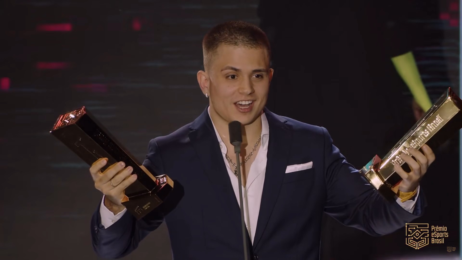 PeB 2025: Paulinho leva dois troféus, melhor streamer e melhor criador de vídeos curtos