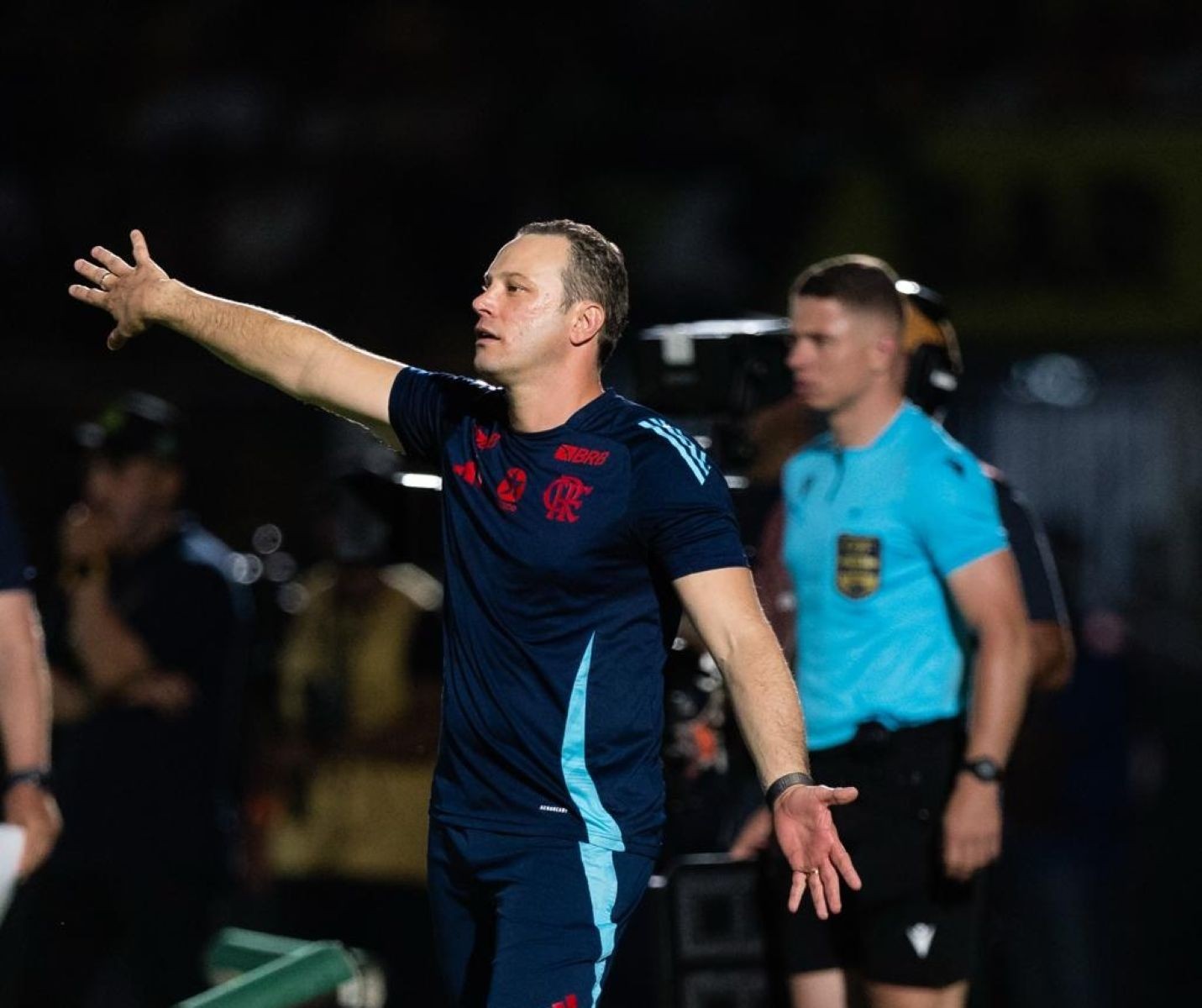 Pivetti elogia atuação dos jovens do Flamengo: “Fica claro que temos muitos potenciais jogadores”