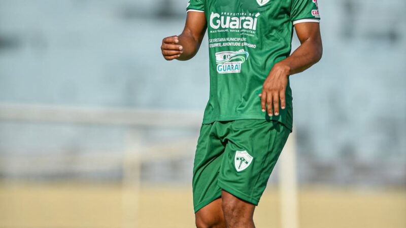 Segunda Divisão: Gabriel Viana, do Guaraí, marca e se isola na artilharia