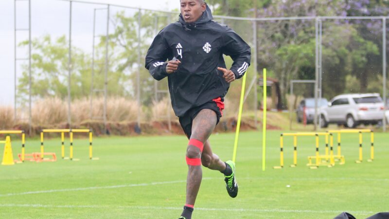 Cruzeiro tem zaga entre prioridades no mercado; Vitão agrada, mas cenário é complexo