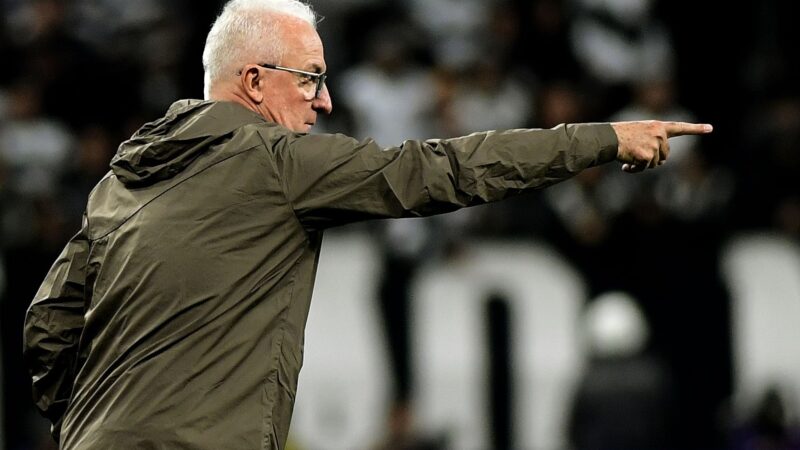 Dorival Júnior xinga torcedor do Corinthians após empate na final da Copa do Brasil