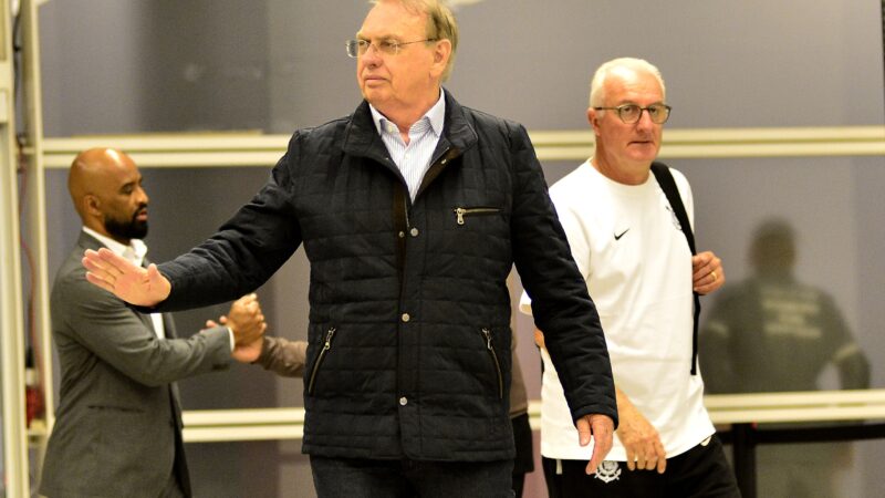 Corinthians atrasa parte da premiação devida ao elenco por classificações na Copa do Brasil