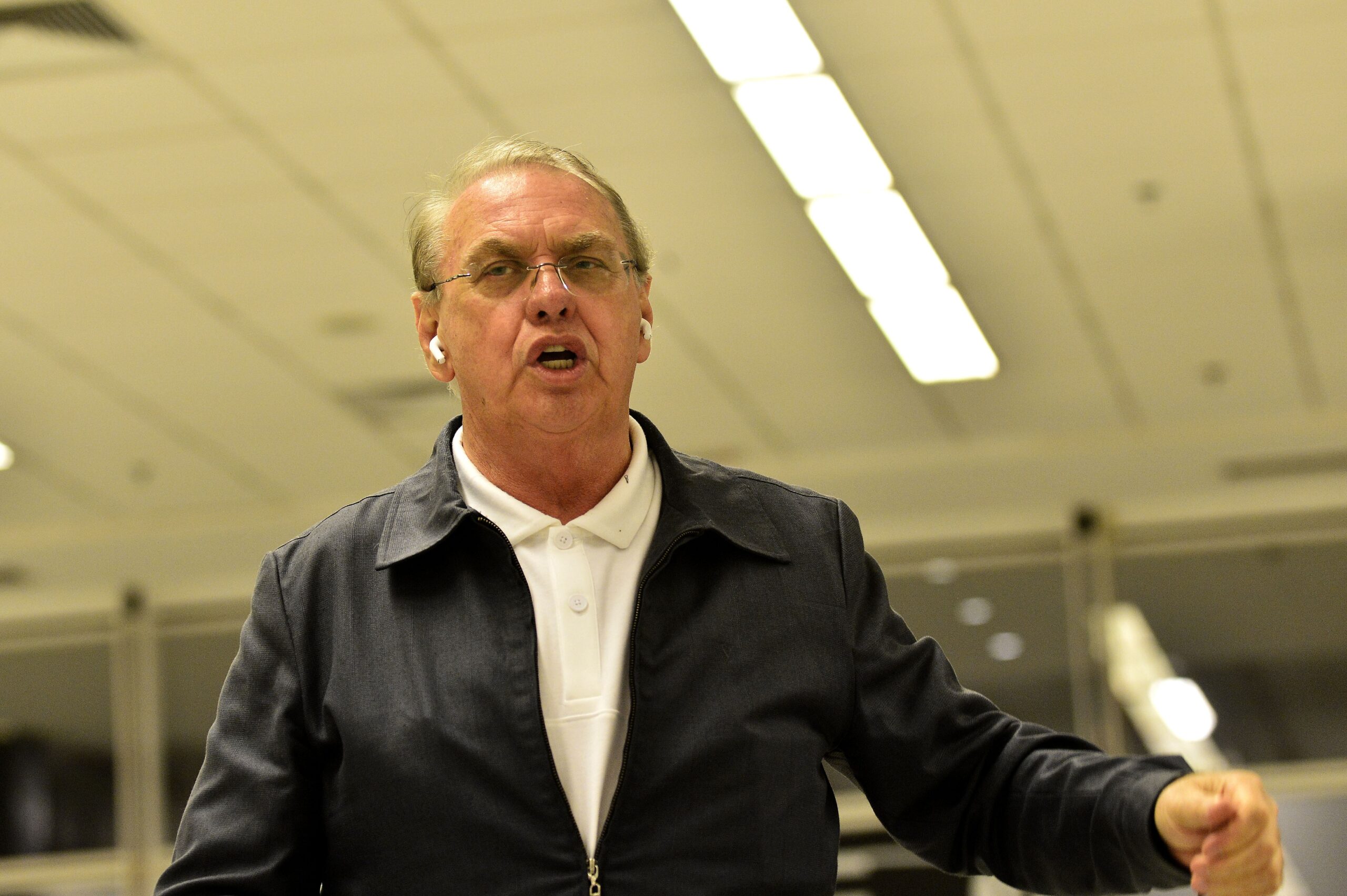 Corinthians atrasa pagamento de 13º salário de funcionários do clube