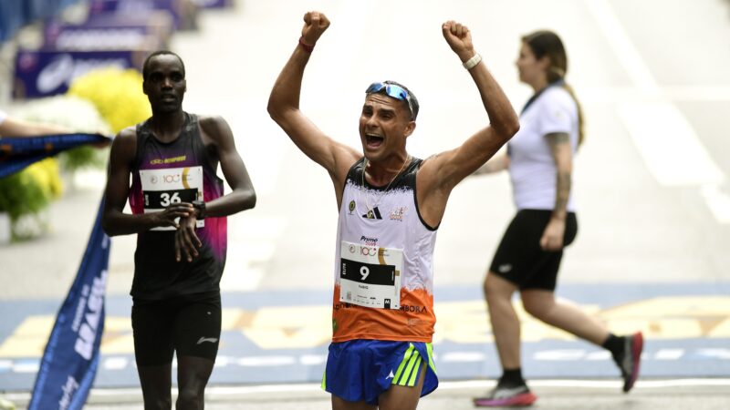 Melhor brasileiro na São Silvestre 2025 lamenta falta de incentivo ao atletismo no país: “Treinei na rua”