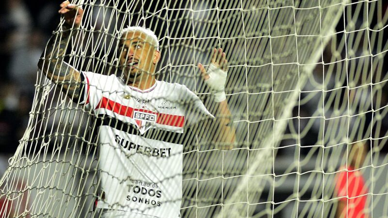 Retrospectiva 2025: São Paulo fica sem títulos e mergulha na crise com lesões e escândalo