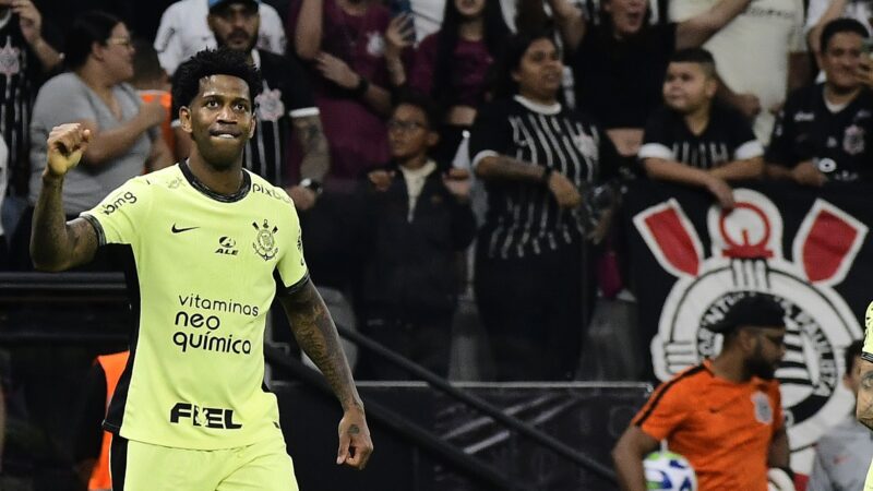 Corinthians é condenado a pagar R$ 11,3 milhões ao zagueiro Gil