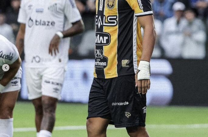 Ivan Alvariño deixa o Amazonas e acerta com o Novorizontino