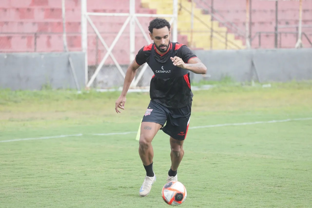 Paulista anuncia a contratação do atacante Matheus Arcanjo