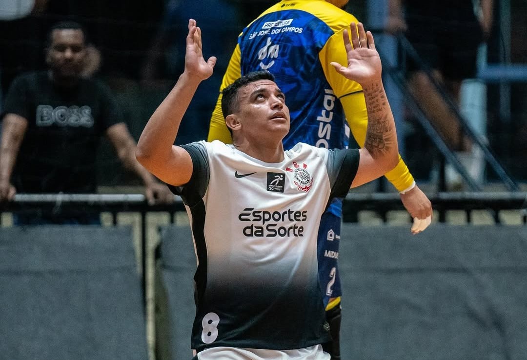 Atlético-PI contrata ala Ian, ex-Fortaleza, e Gugu Flores, pivô ex-Corinthians, para 2026