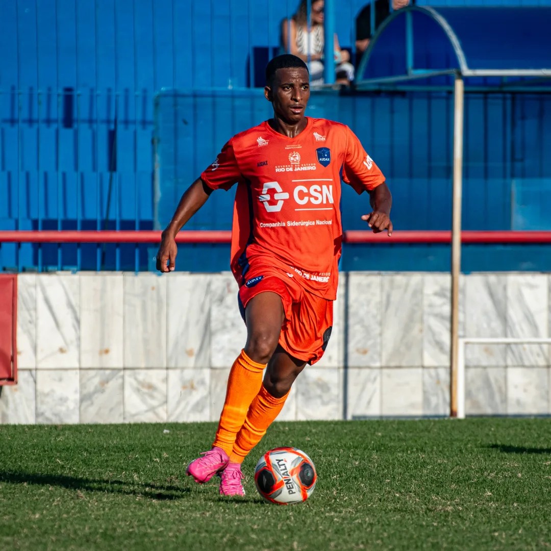 Lateral-direito ex-Audax é anunciado como reforço do Humaitá para próxima temporada