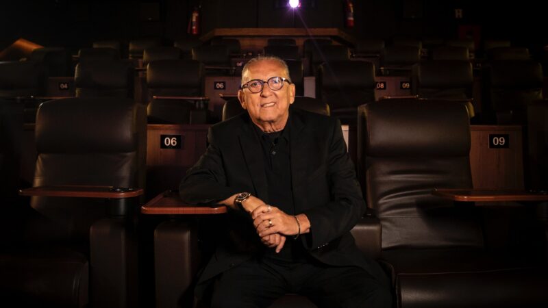 Galvão Bueno recebe alta após ser internado em hospital em Londrina