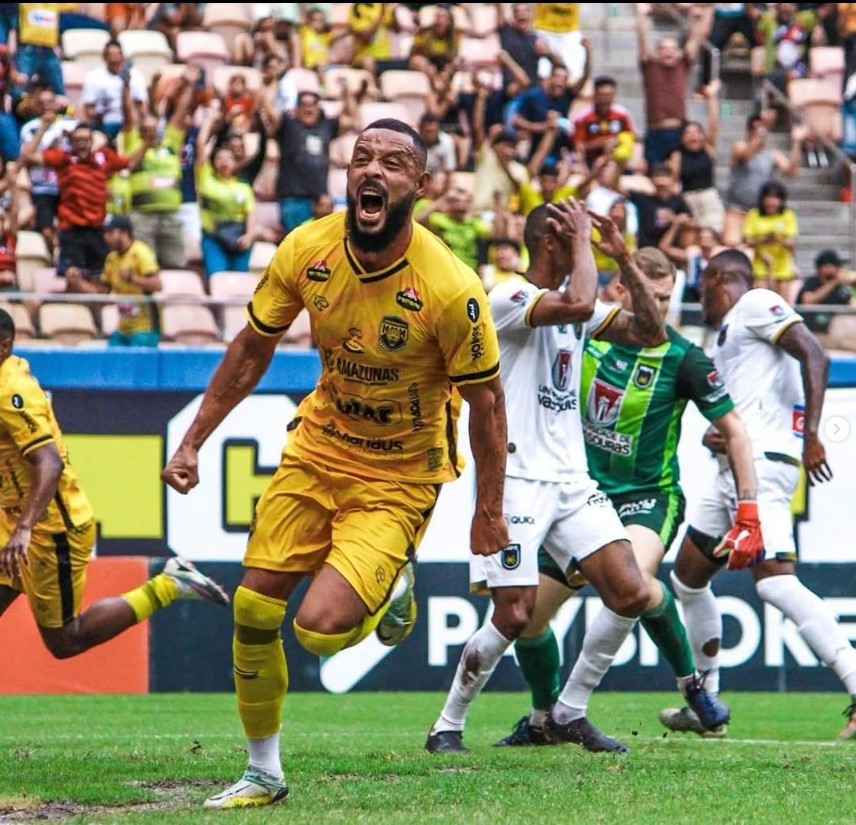 Princesa do Solimões reage à investida do São Raimundo e mantém Thiago Spice