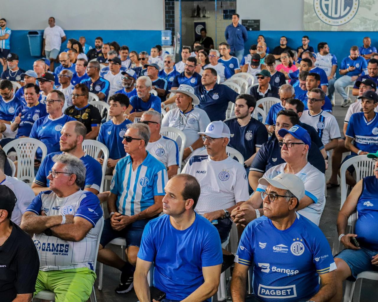 Confiança marca reunião para definir representantes da Associação na SAF do clube