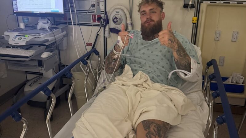 Jake Paul diz que cirurgia na mandíbula foi um sucesso, mas lamenta: “Alguns dentes perdidos”