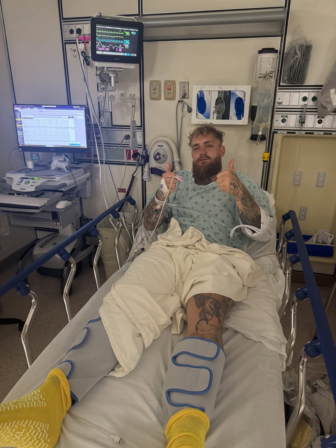 Jake Paul diz que cirurgia na mandíbula foi um sucesso, mas lamenta: “Alguns dentes perdidos”