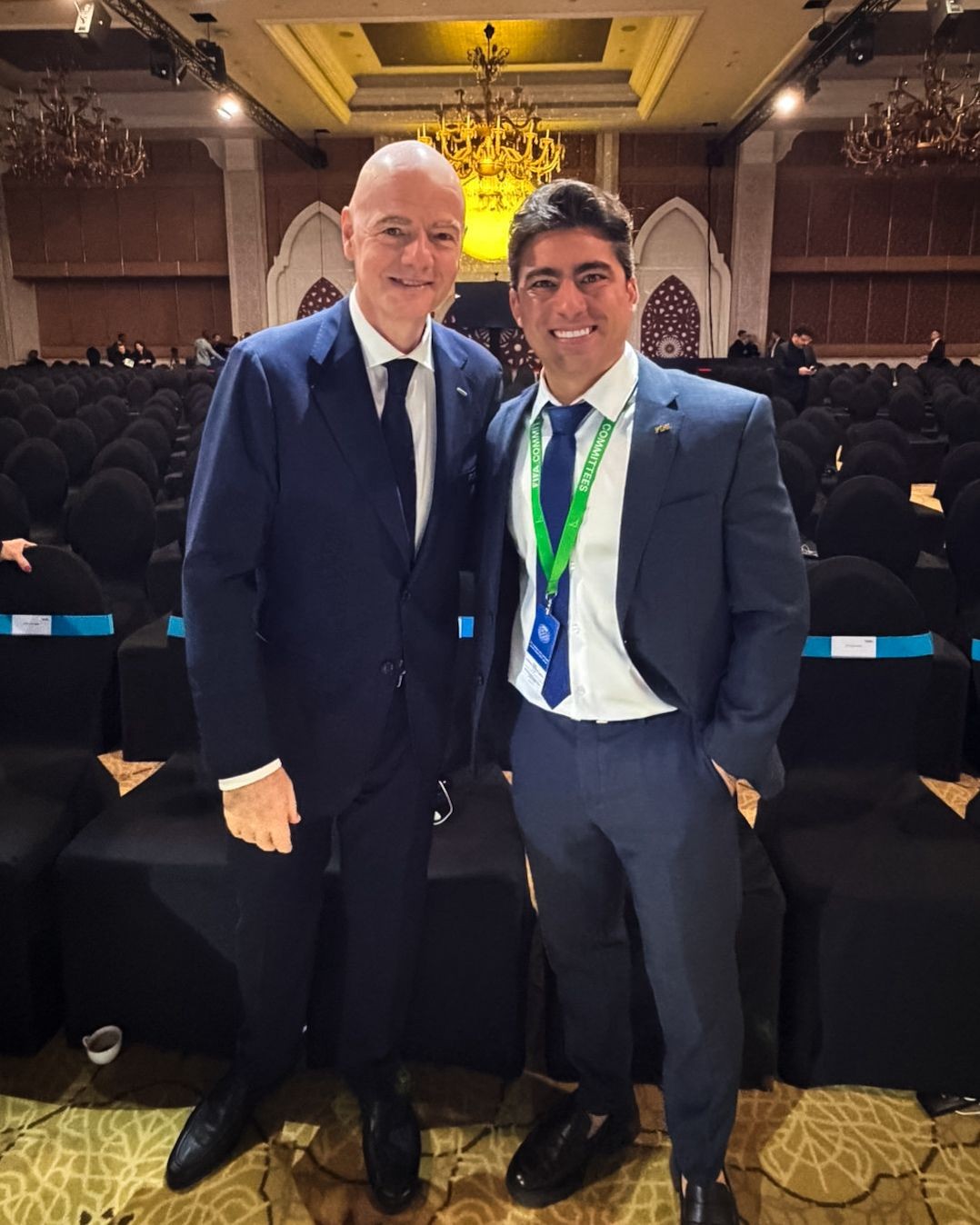 Thairo Arruda, do Botafogo, e Leila Pereira, do Palmeiras, tomam posse como representantes do Brasil no comitê da FIFA