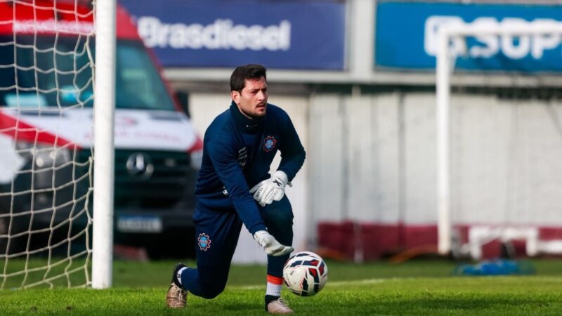 Com Pedro Rocha de saída, Ponte contrata novo goleiro