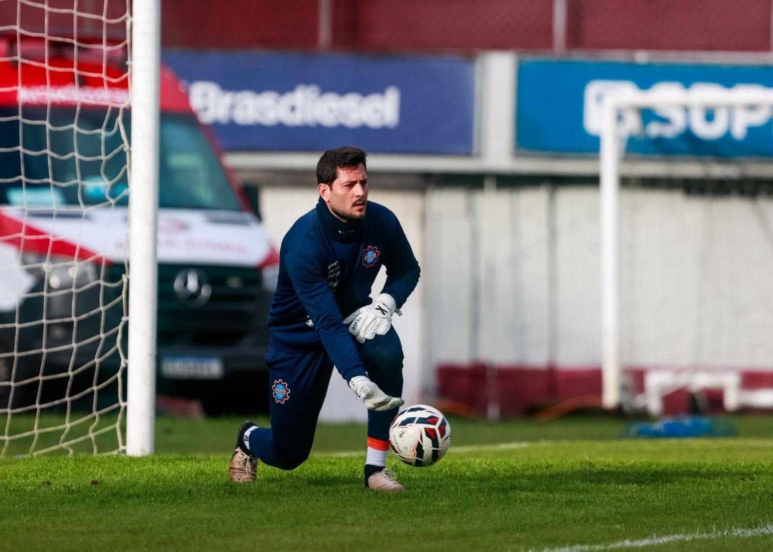 Com Pedro Rocha de saída, Ponte contrata novo goleiro