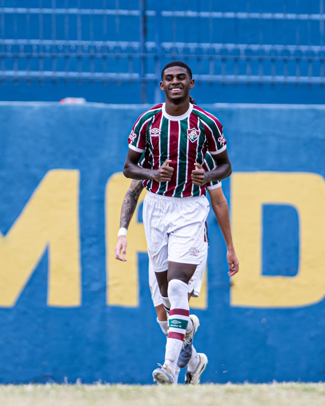 Botafogo demonstra interesse em Wallace Davi, do Fluminense, e avalia contratação